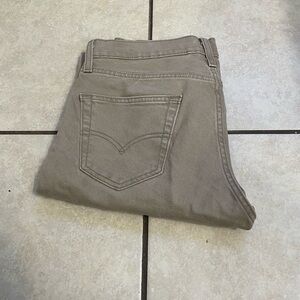 Levi's Skinny Jeans in Taupe